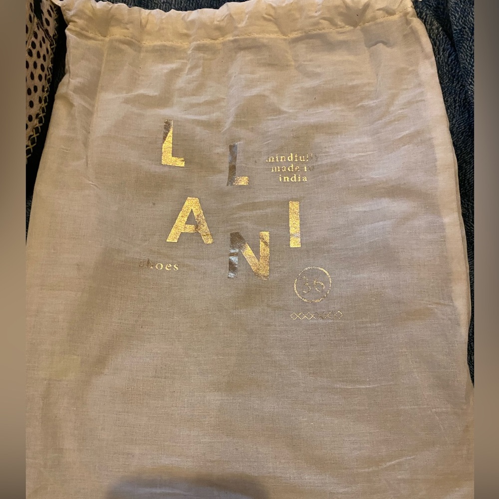 Llani Mini Dot Shearling Moccasins - Picture 11 of 11